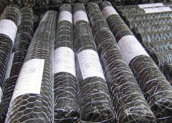 গুণ  Galvanized Hexagonal Wire Netting Counter Twist Corrosion Resistant কারখানা